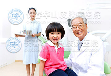 夏季银屑病护理方法